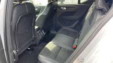 Volvo Xc40 1.5 T3 [163] R DESIGN 5dr Geartronic Petrol Estate